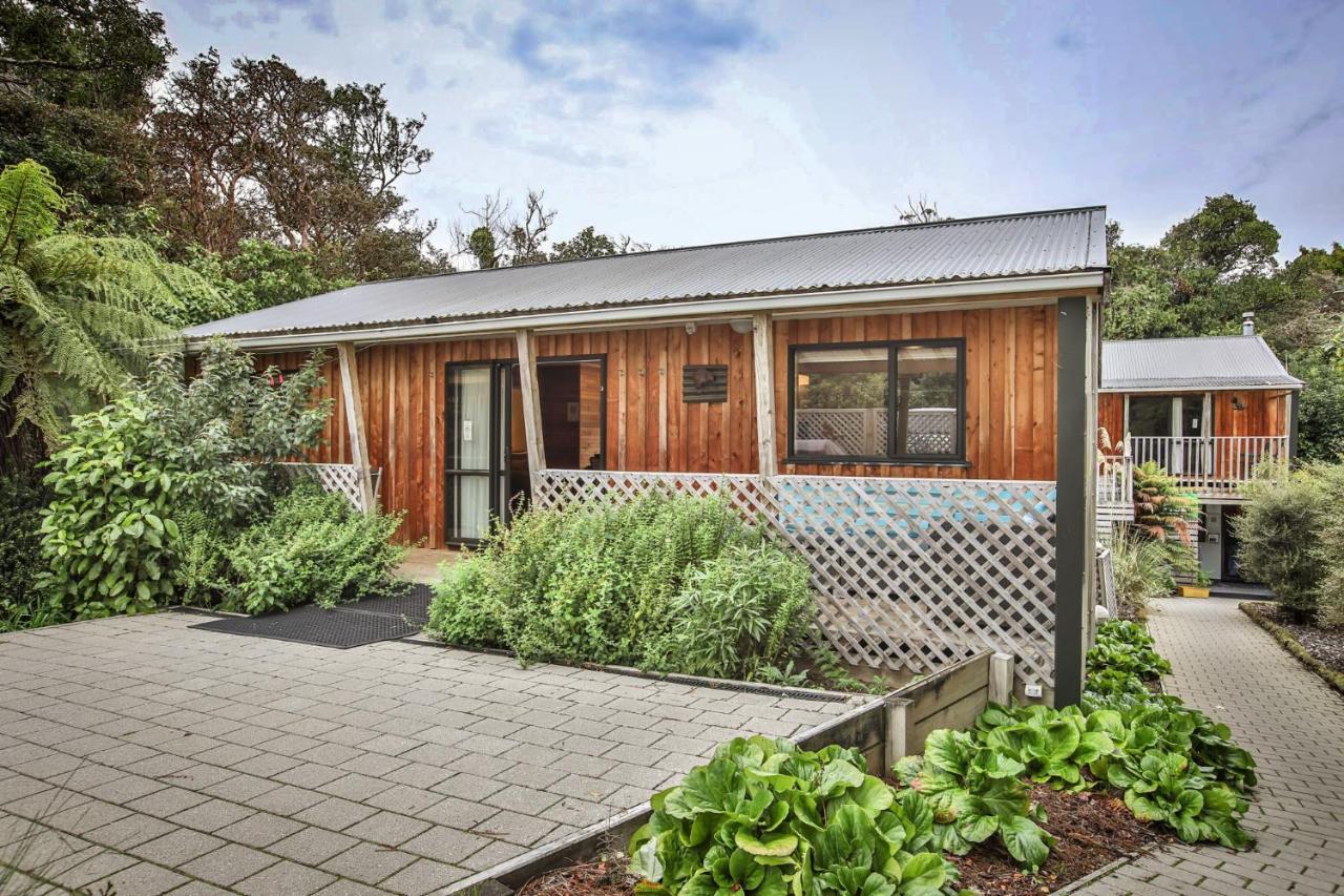 هاف مون باي Kaka Retreat Motel, Stewart Island المظهر الخارجي الصورة
