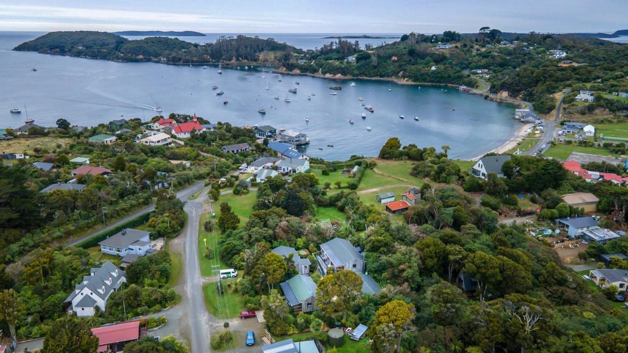 هاف مون باي Kaka Retreat Motel, Stewart Island المظهر الخارجي الصورة