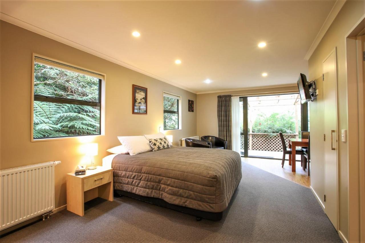 هاف مون باي Kaka Retreat Motel, Stewart Island المظهر الخارجي الصورة